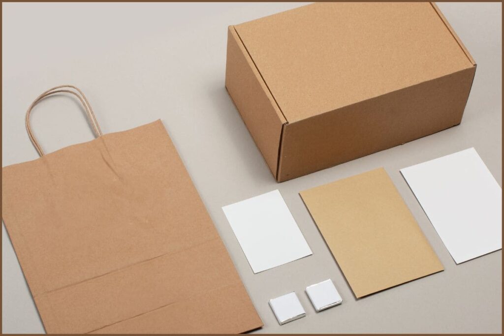 Mockups são representações visuais de produtos, que ajudam a demonstrar como seu design vai ficar em contexto. Eles são fundamentais para criar apresentações profissionais, seja em um portfólio, loja virtual ou propostas para clientes.